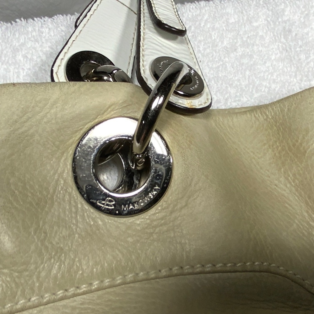 B. Makowsky Shoulder Bag - Picture 13 of 14